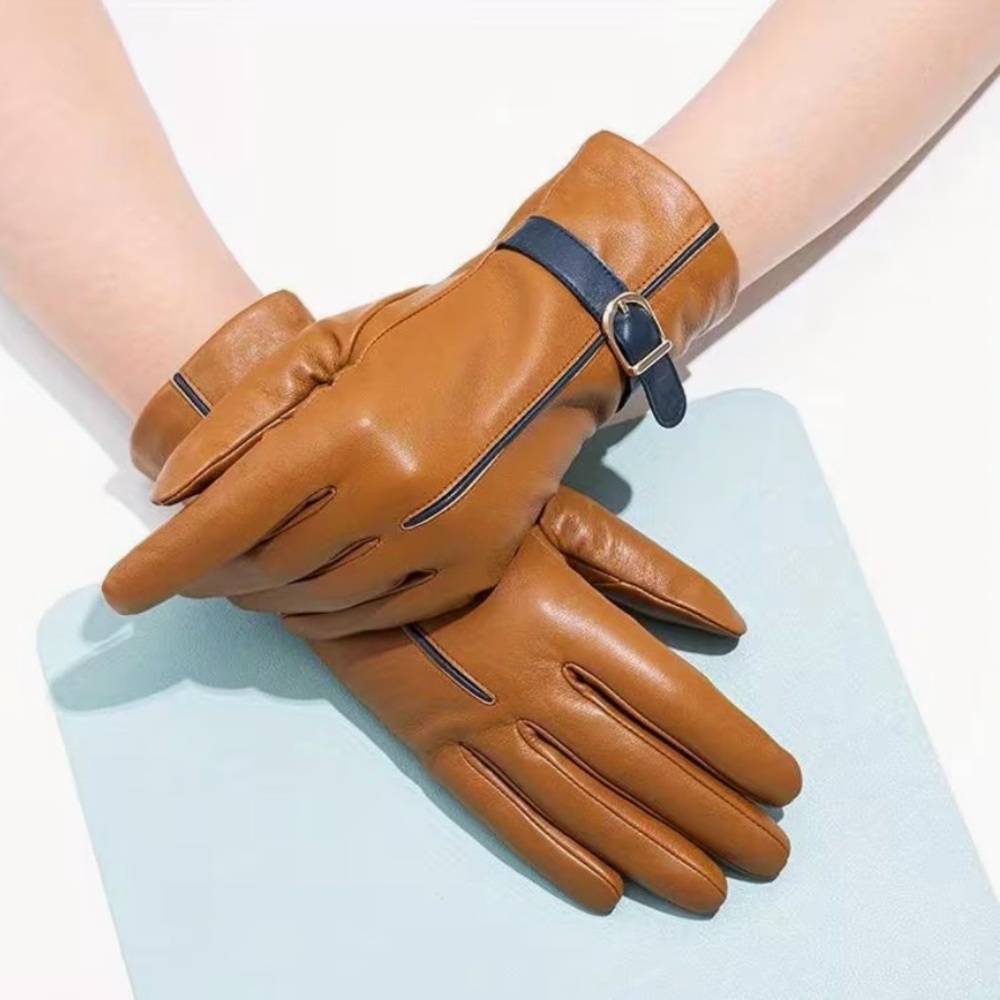 Genuine Leather Gloves in Cognac with Black Trim